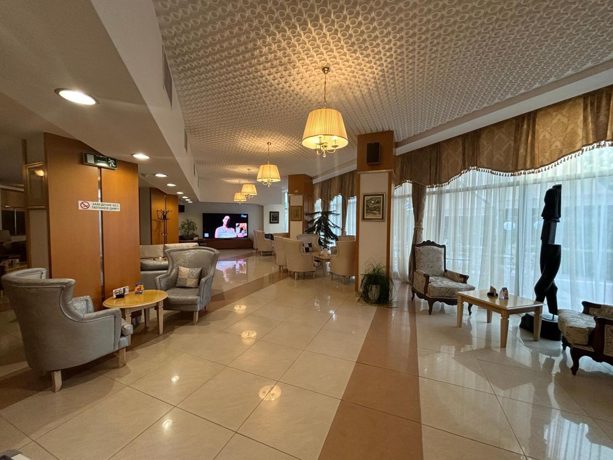 Hissar Spa Hotel Hisarya Extérieur photo