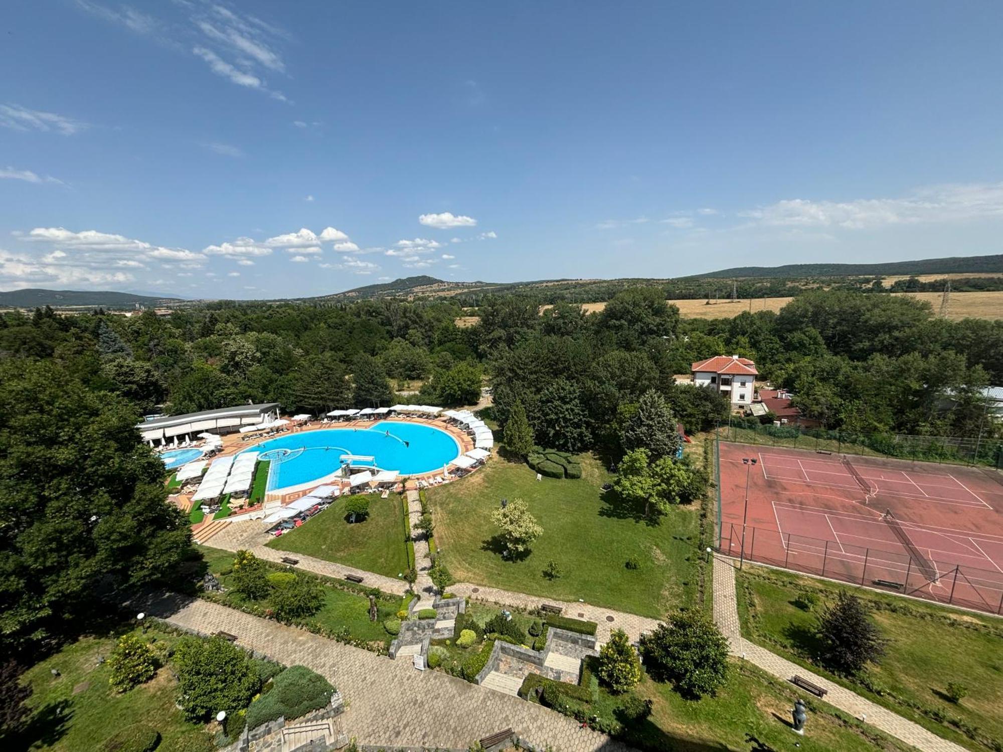 Hissar Spa Hotel Hisarya Extérieur photo